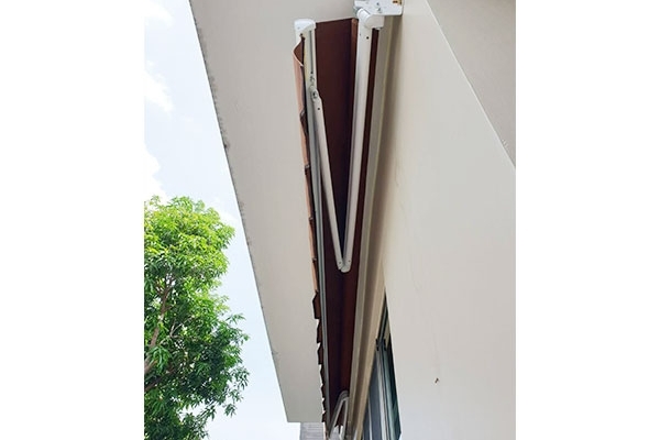 55-retractable-awnings84EB3D3E-84E8-566F-C72E-A565047A8907.jpg