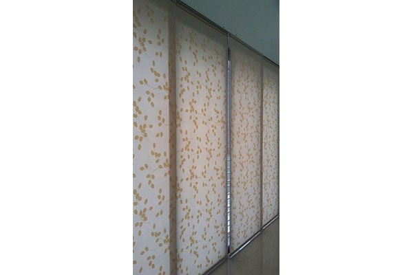02-panel-solite-blinds2BA9F60C-D0A4-9EE4-7821-82FDC3C8BB4B.jpg